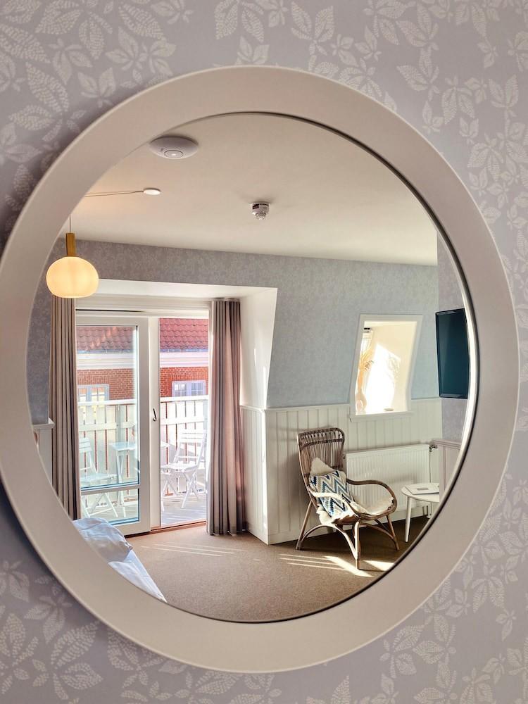 Marie Hotel 3*